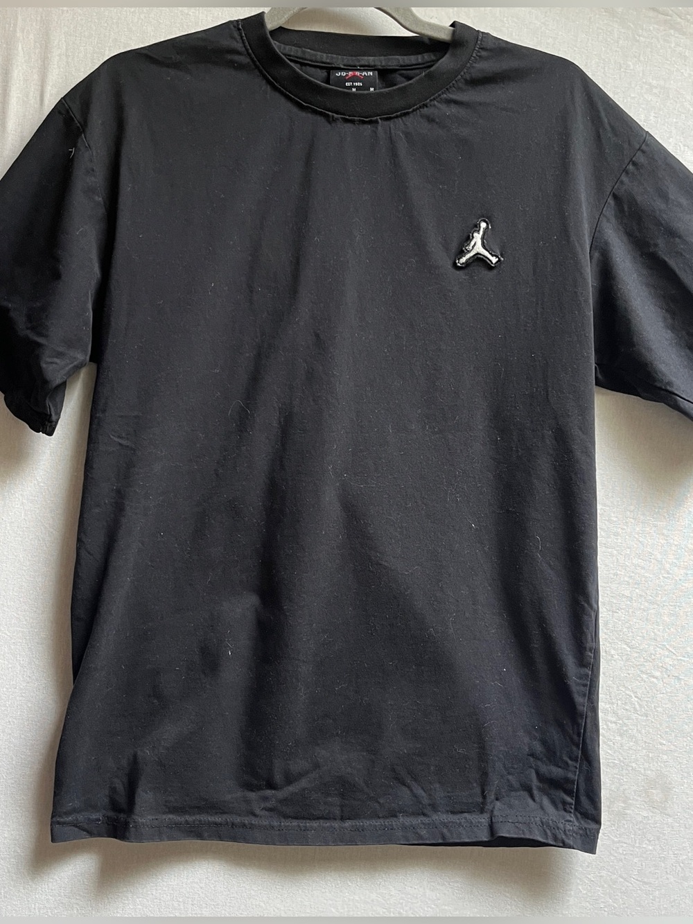 Jordan Mens Crewneck T-Shirt Sz S (Tag M Fits S)